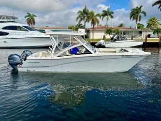 28' World Cat 2021 Yacht For Sale